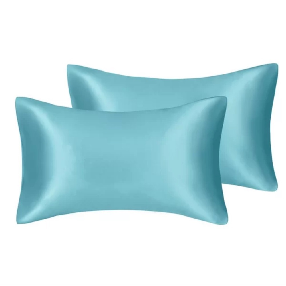 Set of 2 silky Satin Pillowcases - Queen Size: 20"x30"